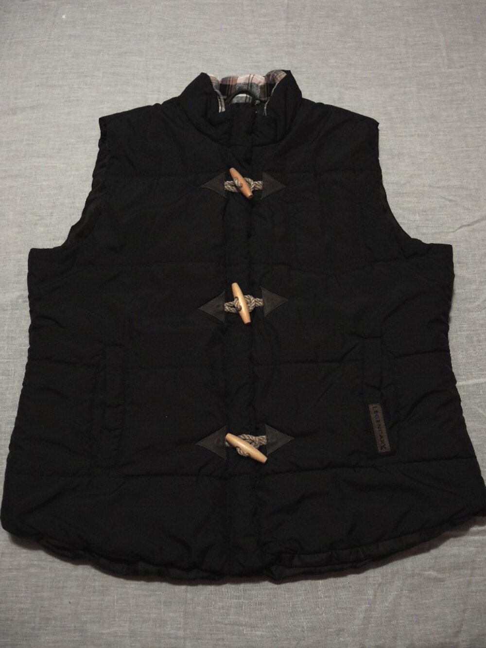Legendary Whitetails Women's Zip Close Vest w/ Toggles Black Size XXL